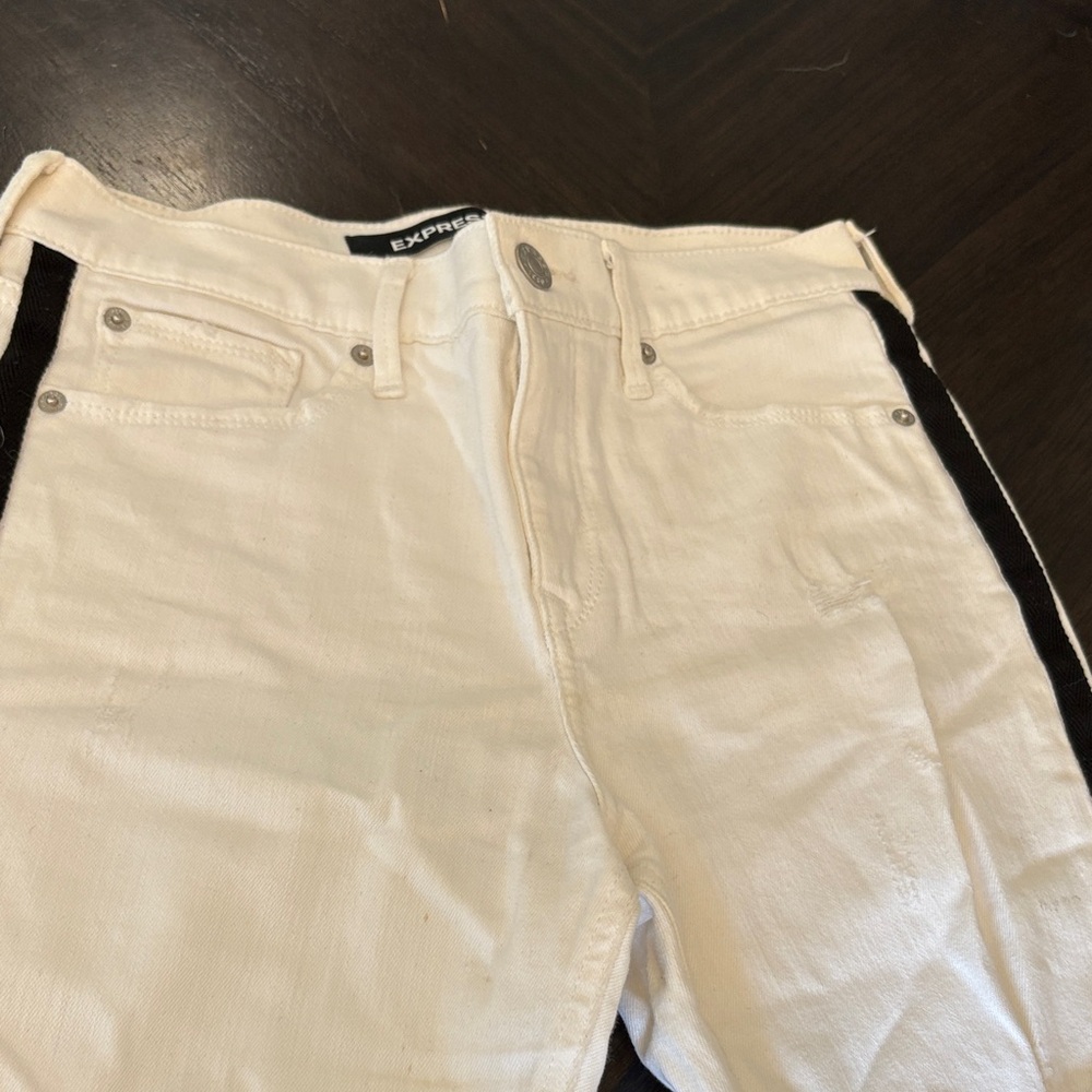 Express Cream Jeans with Black Stripes